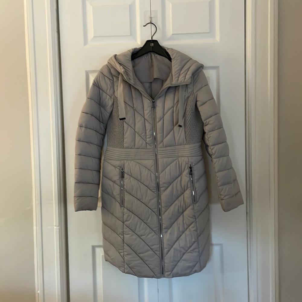 Stone Bernardo quilted puffer jacket with hood